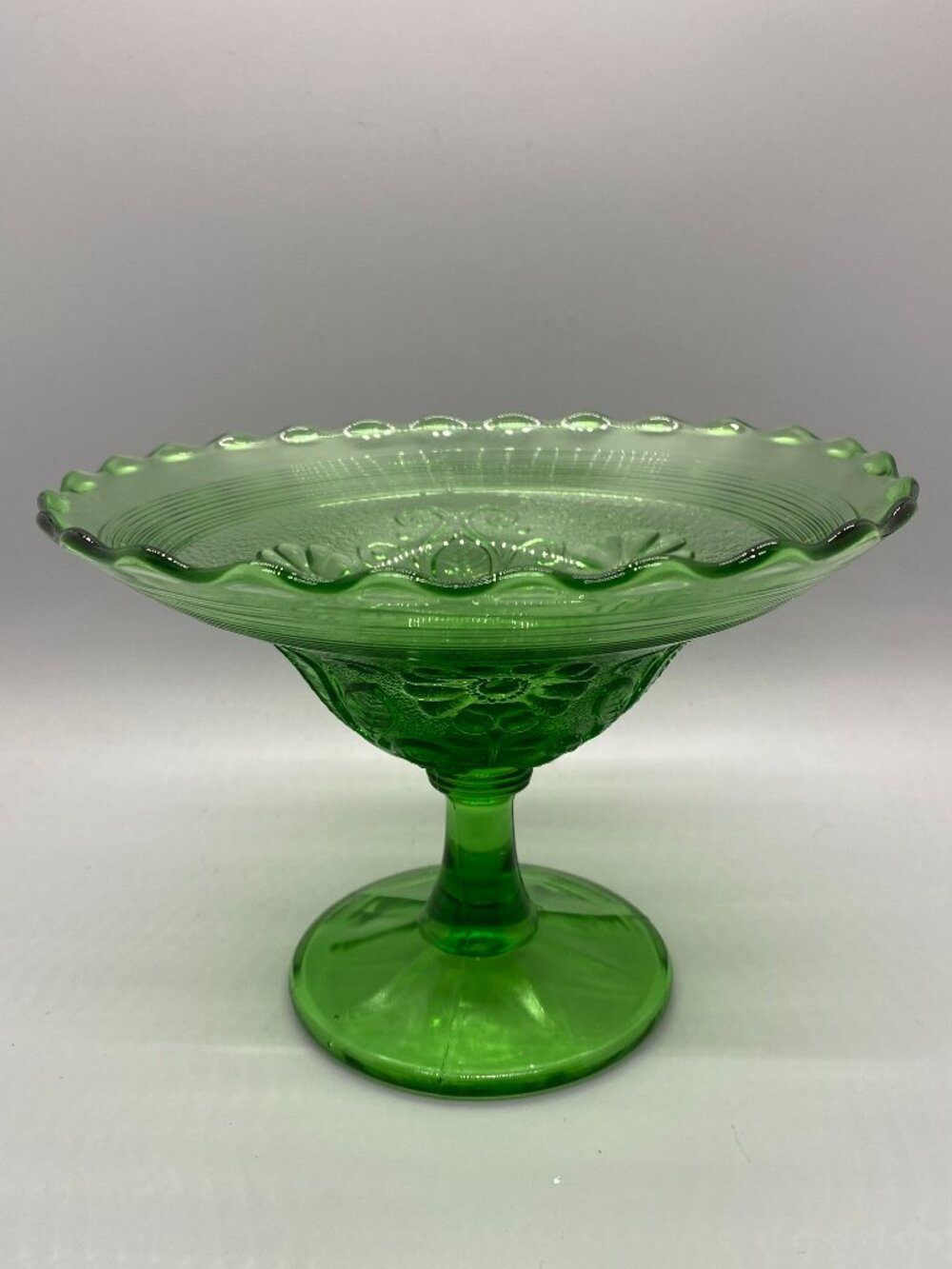 Northwood Glass Green PAMELA Pedestal Compote Candy Dish 4.75" Tall